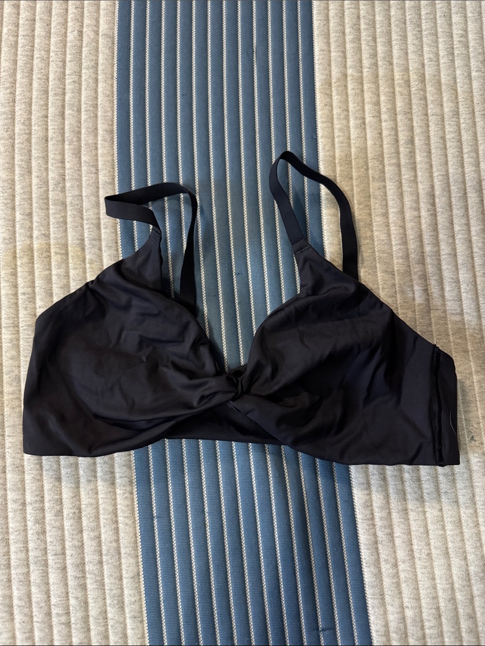gym shark sports bra